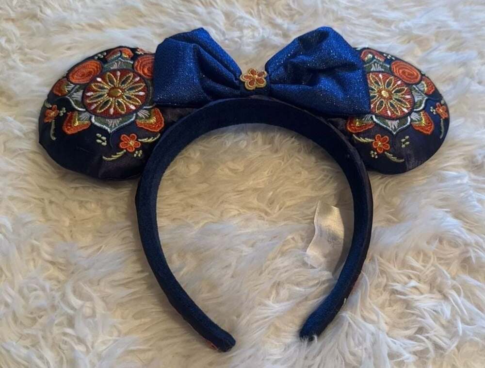 Disney Parks‎ EPCOT Norway World Showcase Rosemaling Minnie Mouse Ear Headband